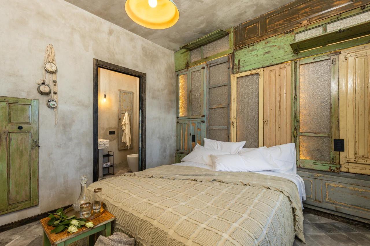 Via Roma Charming Rooms Baunei Exterior foto